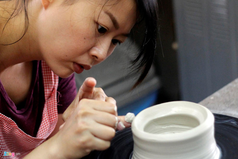 Chị Estella Wang là một học viên rất lâu năm và thân thiết. Từ ban đầu chỉ tìm hiểu để giải tỏa stress sau một ngày mệt nhọc thì giờ đây chị đã rất đam mê